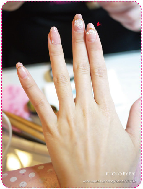 [指甲] 婚禮上超優雅的羅馬風光療指甲!