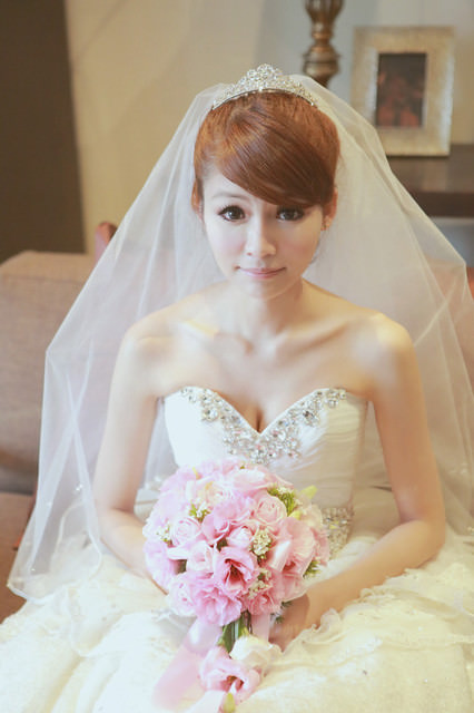 [婚禮紀錄] 婚禮上的3件禮服及新祕分享－NINIKO STYLE/青樺婚紗